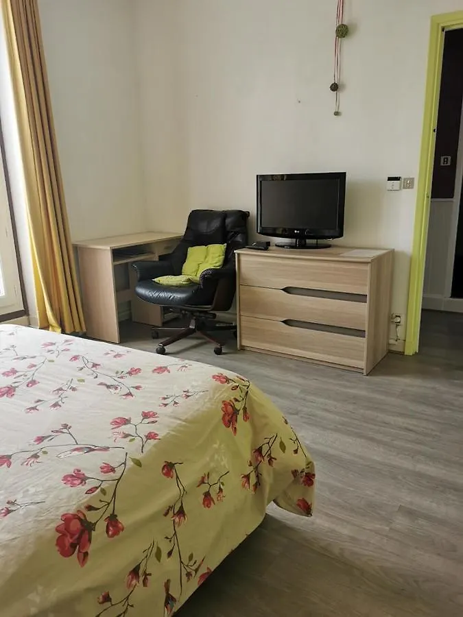 Homestay Chambre Avec Acces Independant Apartment Castres  France